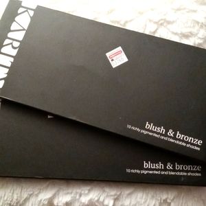 (3 for $30) Karity blush and bronze 10 pan palette